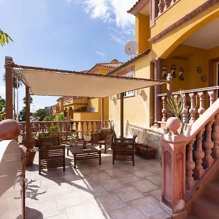 Luxury With Private Pool With Aircon,playa Del Duque Villa Costa Adeje (Tenerife)