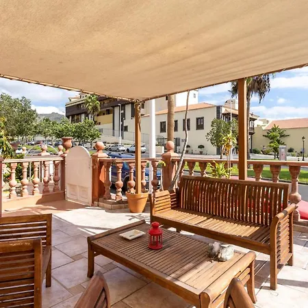 Luxury With Private Pool With Aircon,playa Del Duque *