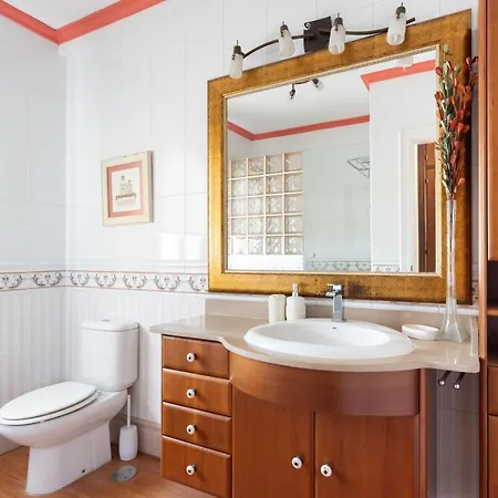 Villa Luxury With Private Pool With Aircon,playa Del Duque