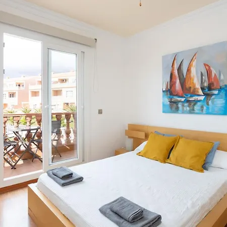 Luxury With Private Pool With Aircon,playa Del Duque Costa Adeje (Tenerife)