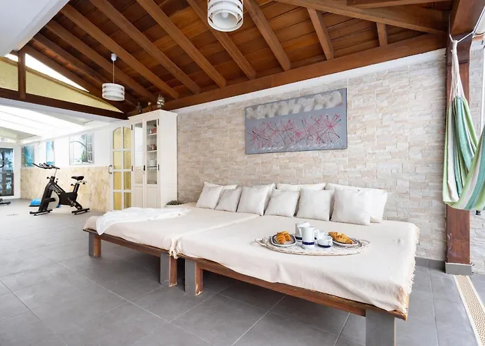 Luxury With Private Pool & Aircon, Costa Adeje, Tenerife *