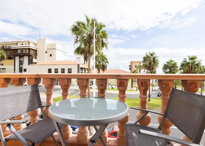 Luxury With Private Pool & Aircon, Costa Adeje, Tenerife 빌라 *