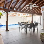 Luxury With Private Pool & Aircon, Costa Adeje, Tenerife *