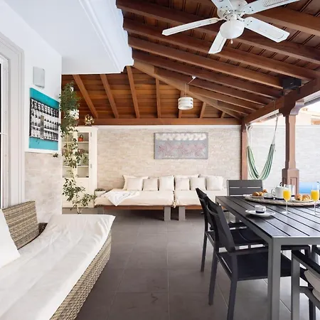 Vila Luxury With Private Pool With Aircon,playa Del Duque Costa Adeje (Tenerife)